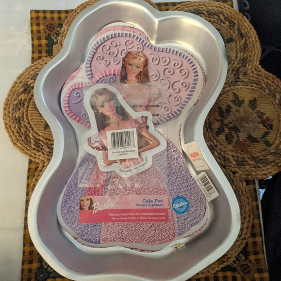 Wilton Barbie cake pan